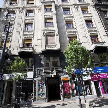 Central Apartments Of Будапеща Екстериор снимка