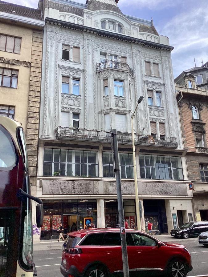 Central Apartments Of Будапеща Екстериор снимка