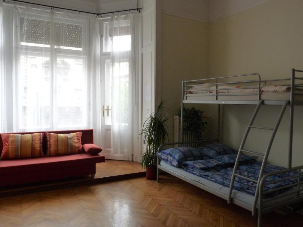 Central Apartments Of Будапеща Екстериор снимка