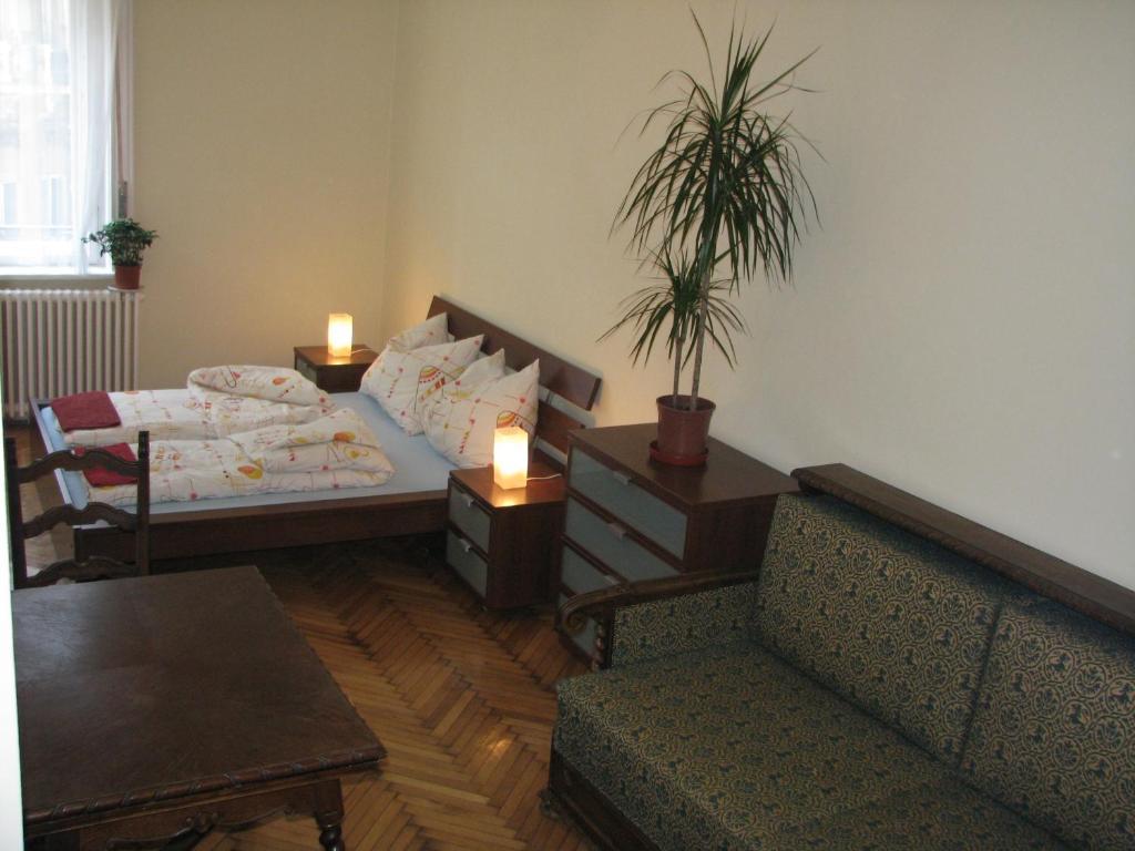 Central Apartments Of Будапеща Стая снимка
