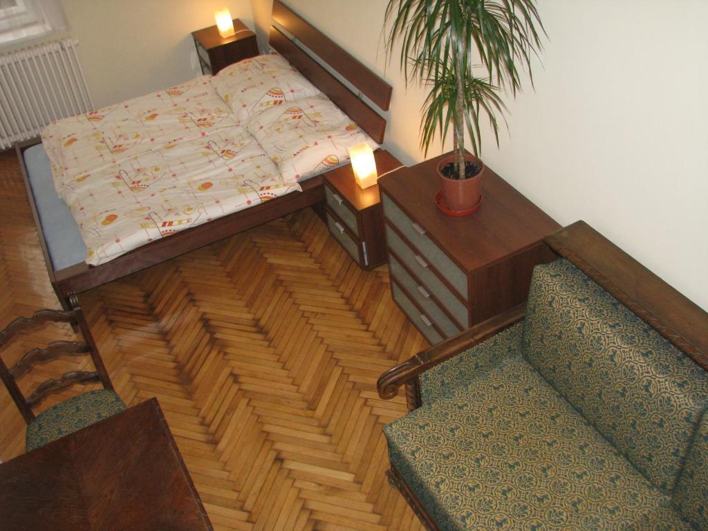 Central Apartments Of Будапеща Стая снимка