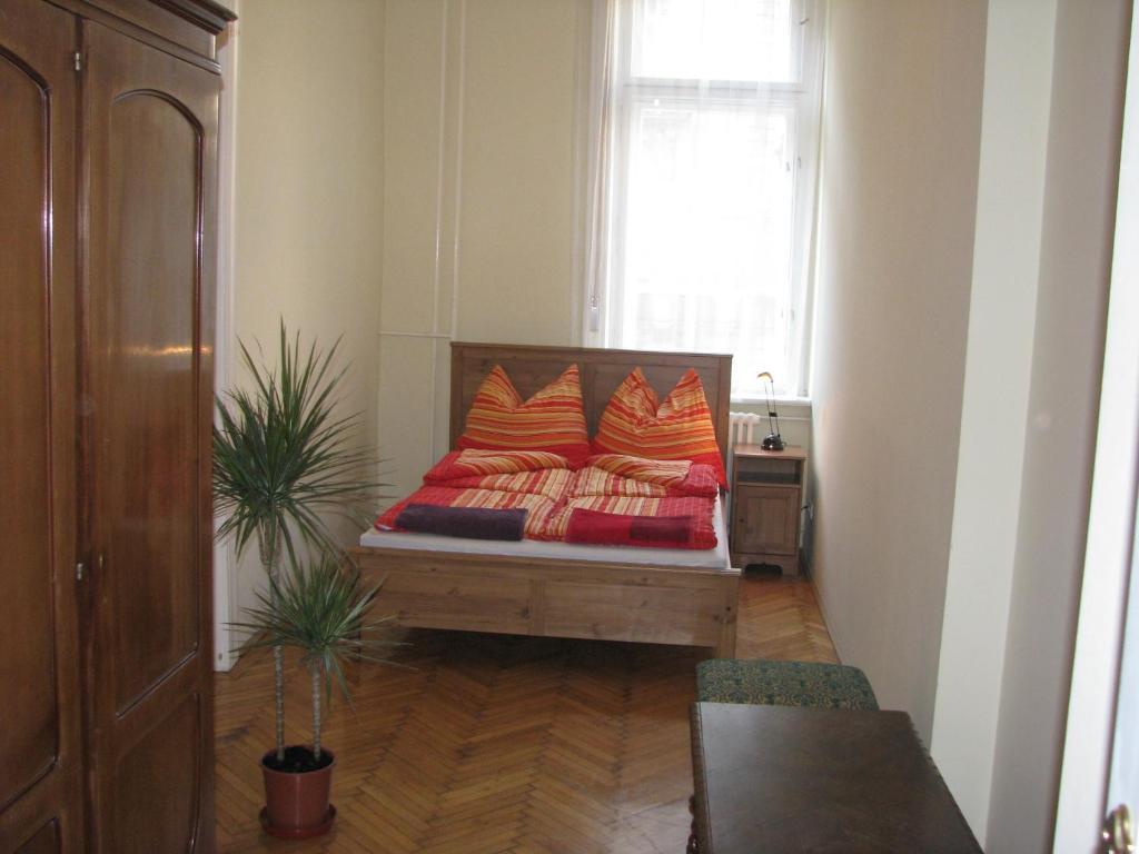 Central Apartments Of Будапеща Стая снимка