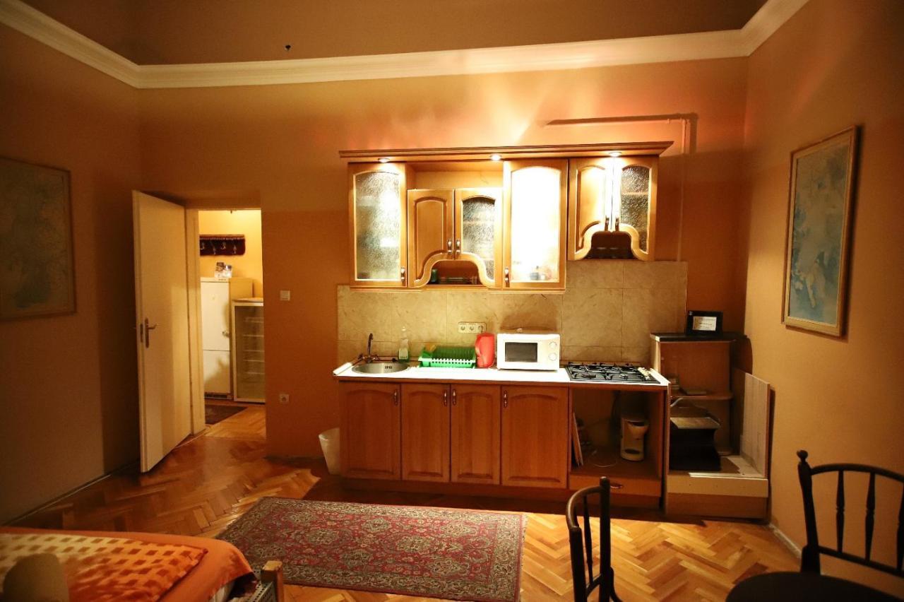 Central Apartments Of Будапеща Екстериор снимка